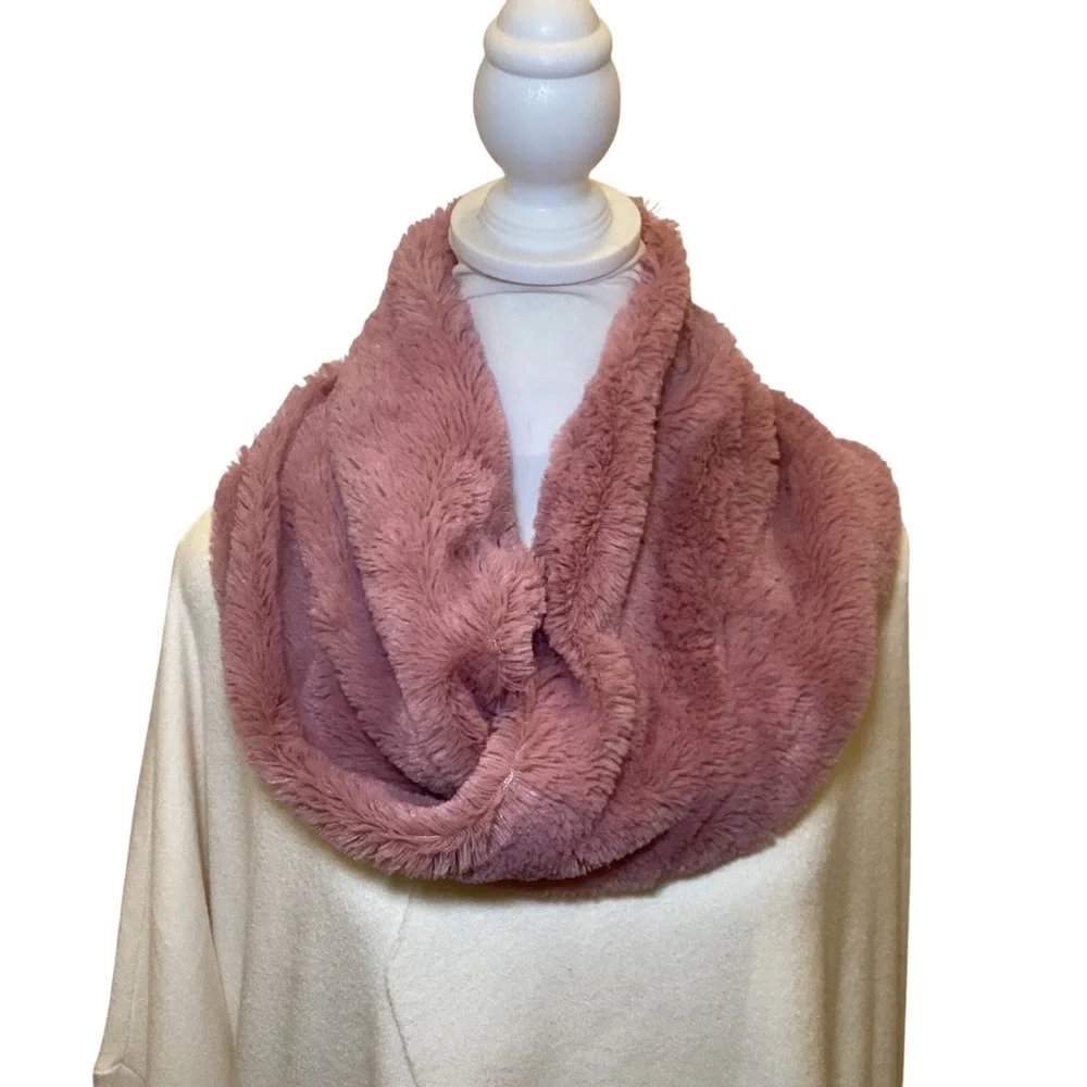 Set of 2 Faux Fur Infinity Scarves Twisted Neck Warmer Pink Gray Plush Winter